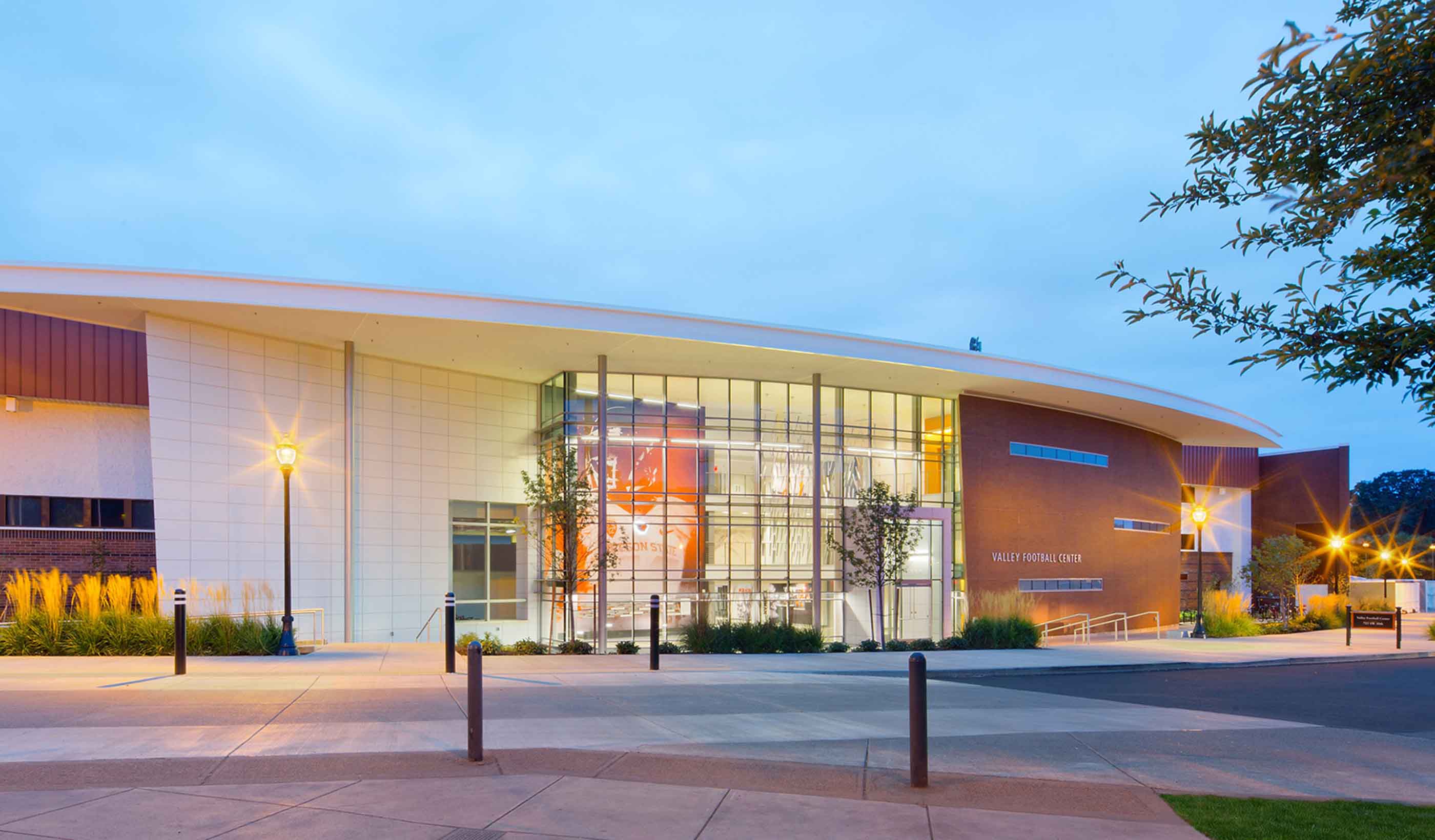 Published in Seattle DJC: OSU football center opts for flexible lighting scheme