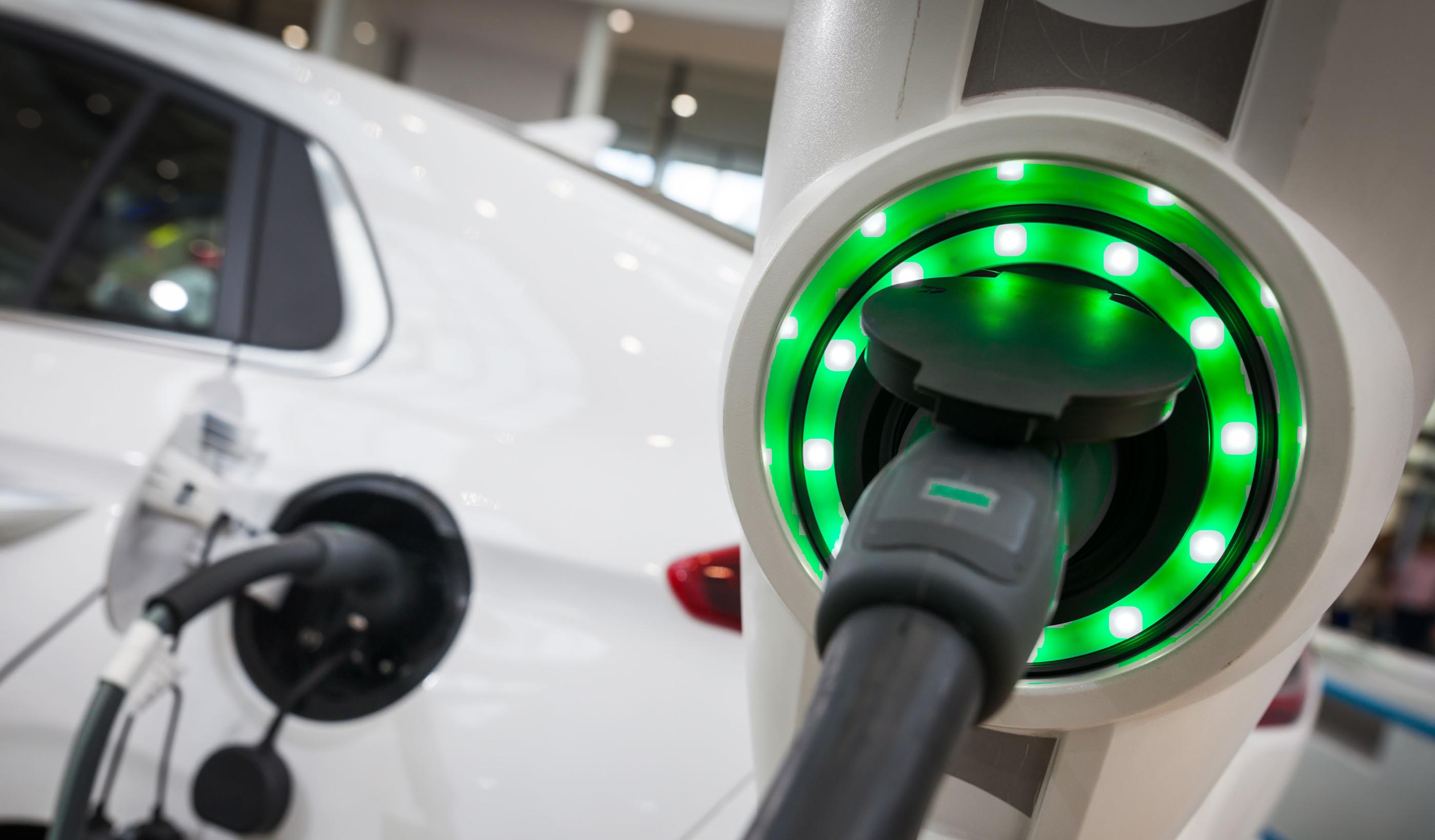 Power poverty: the new paradigm for social and economic inequality of electric vehicles