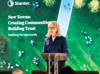 What happens when new towns become old?