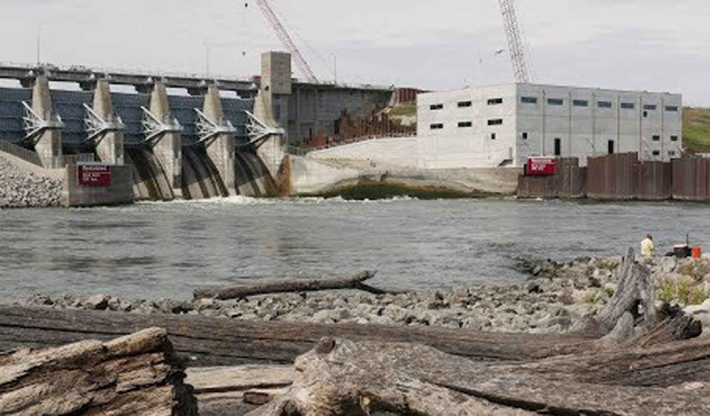 Adding Hydropower to a Dam at Red Rock