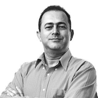 Dr. Arash Eshraghian