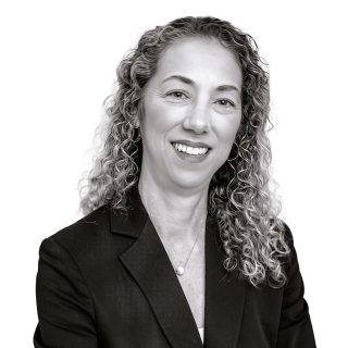 Elvira Freire-Santamaria