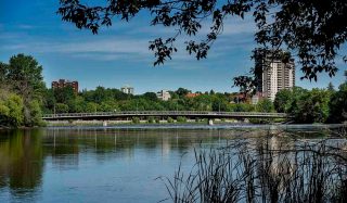 Rideau River Pedestrian/Cyclist Bridge - Adàwe Crossing