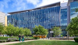 UCSF Bakar Precision Cancer Medicine Building