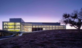 University of Lethbridge - Isttaniokaksini / Science Commons