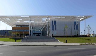 ELI Beamlines International Laser Research Centre