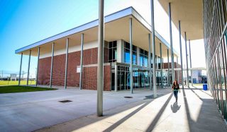 Shadow Creek High School Natatorium
